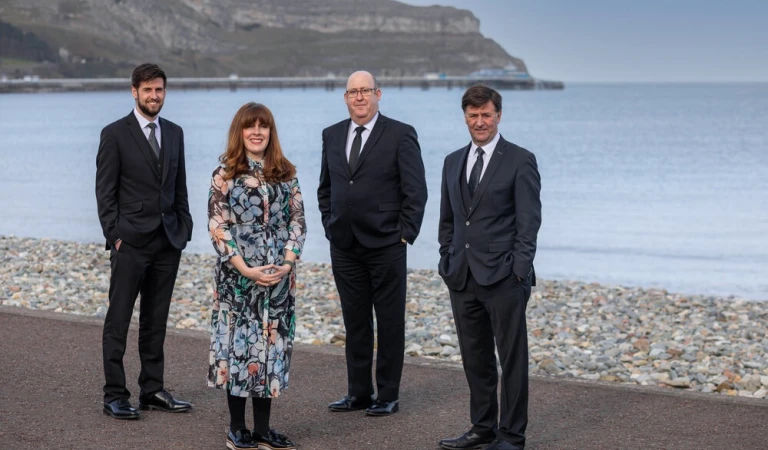 Tom Owen and Son Funeral Director, Llandudno